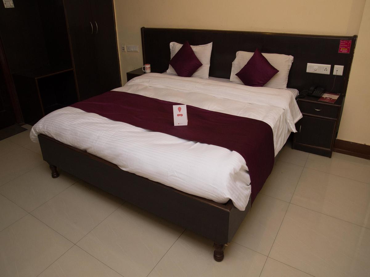 Hotel Oyo 3881 Venus Nxt à Bhubaneswar Extérieur photo